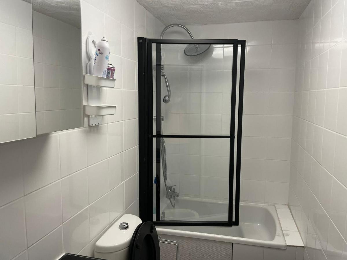 Chambre Privee Numero 1 Dans Un Superbe Appartement En Colocation Montataire エクステリア 写真